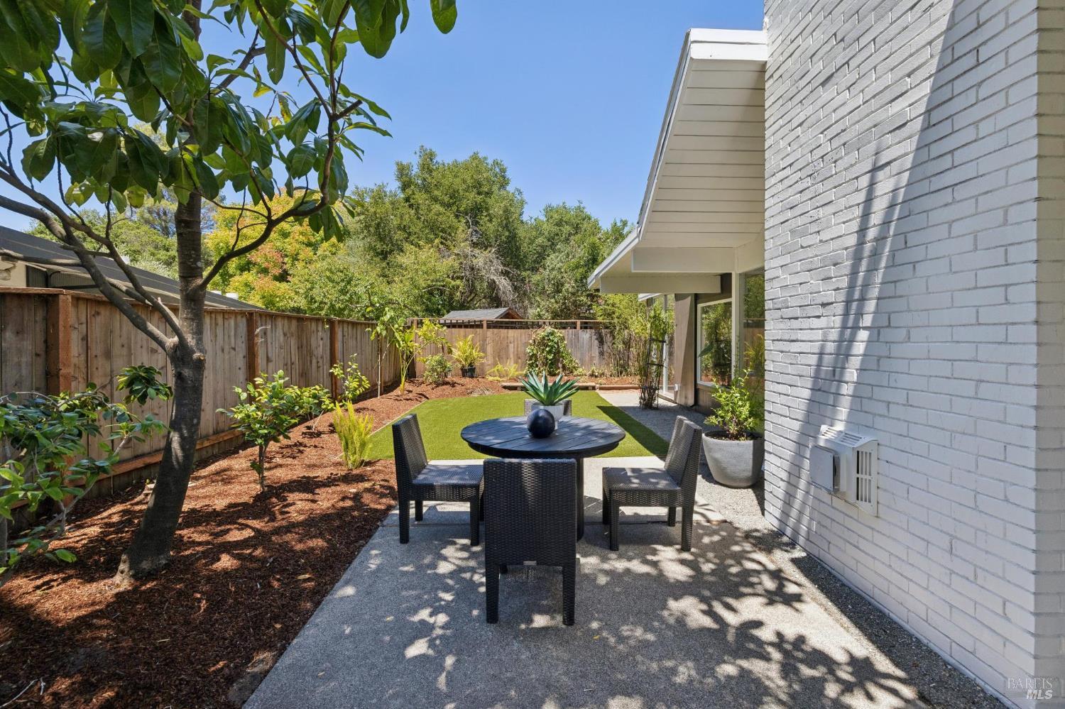 61 Mount Rainier Drive San Rafael CA 94903