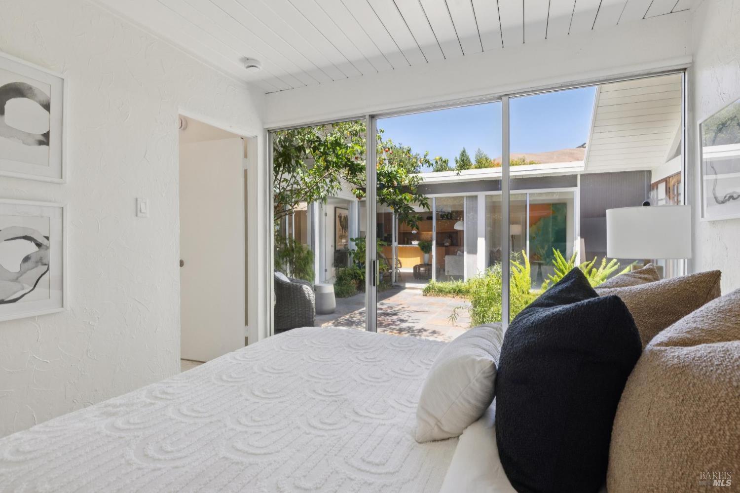 61 Mount Rainier Drive San Rafael CA 94903