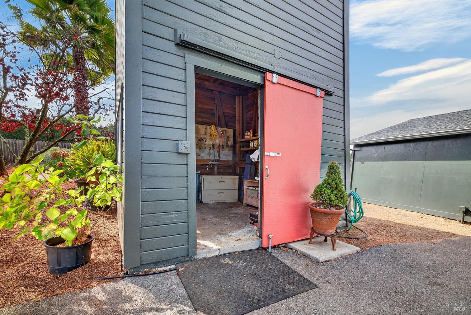 1130 Cunningham Road Sebastopol CA 95472