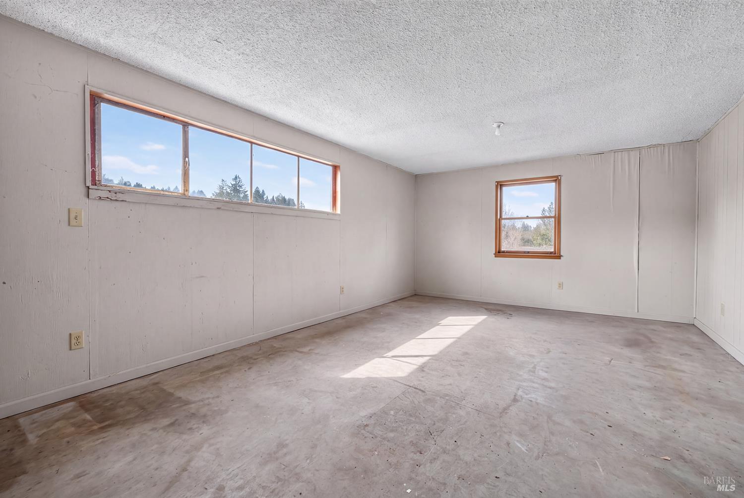 1130 Cunningham Road Sebastopol CA 95472