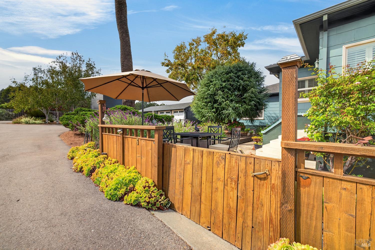 1130 Cunningham Road Sebastopol CA 95472