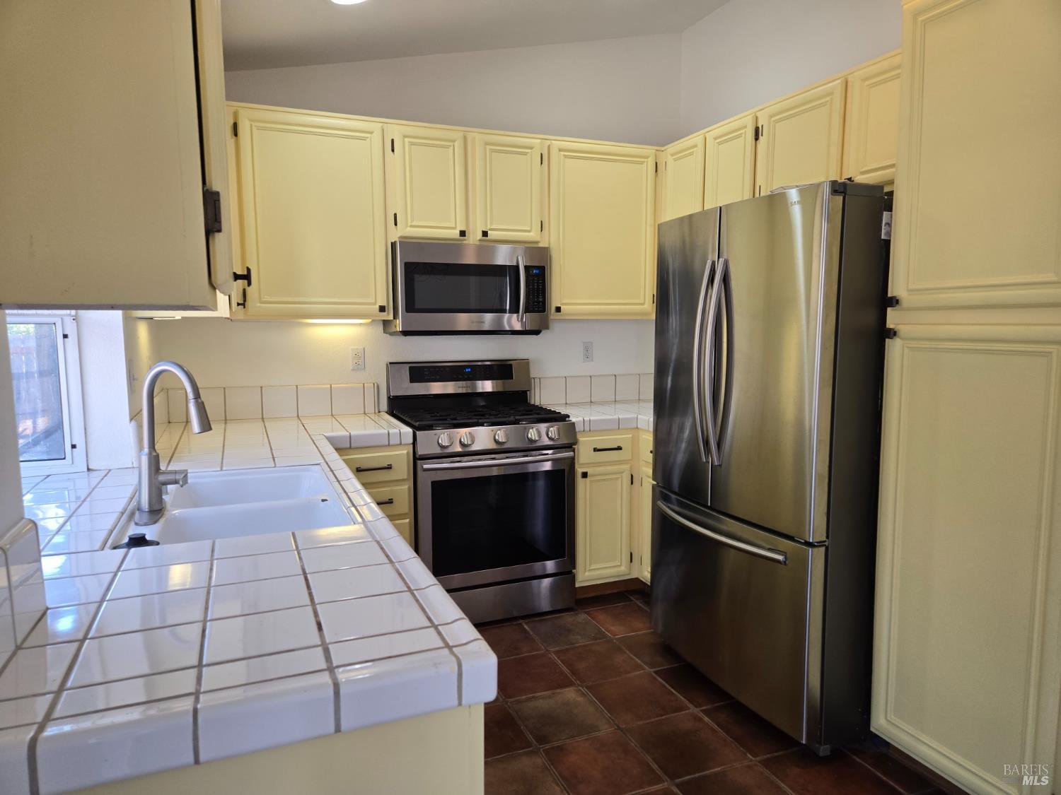 913 Granado Court Windsor CA 95492