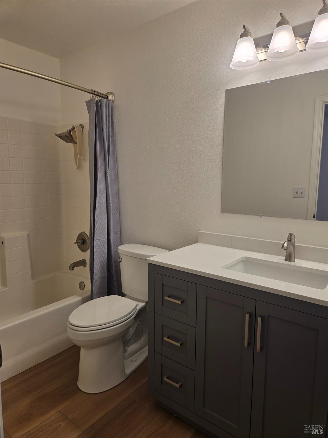 913 Granado Court Windsor CA 95492