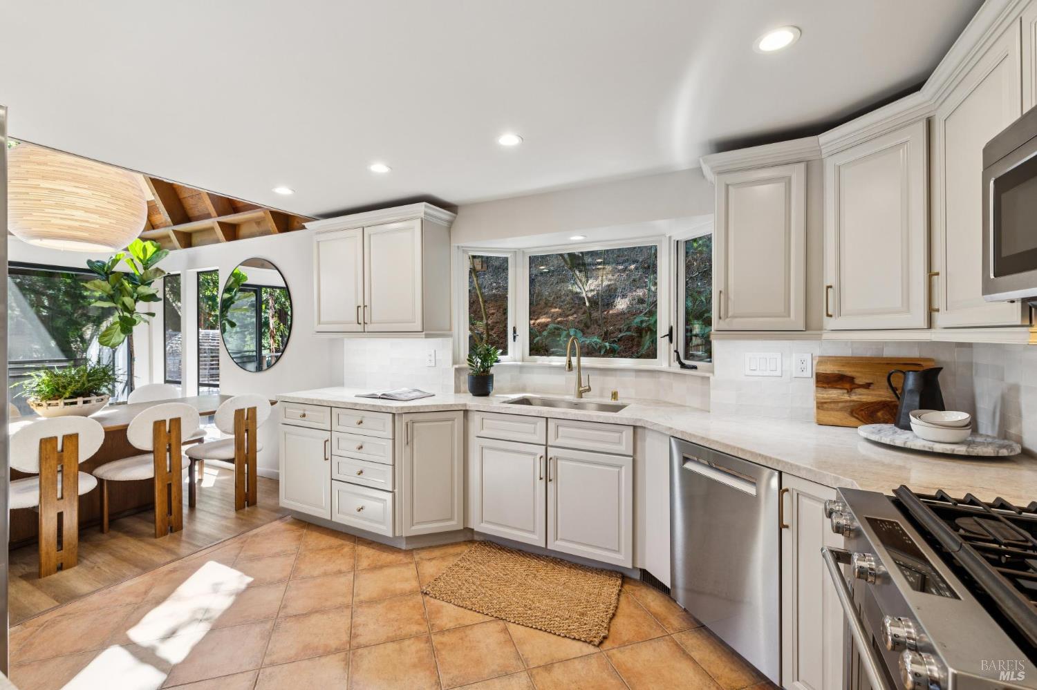 15 Oakdale Avenue San Rafael CA 94901