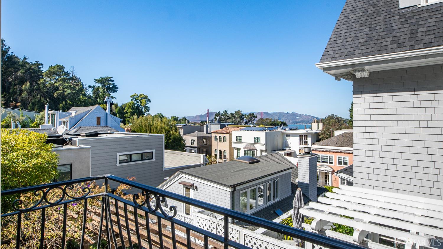 2551 Baker Street San Francisco CA 94123