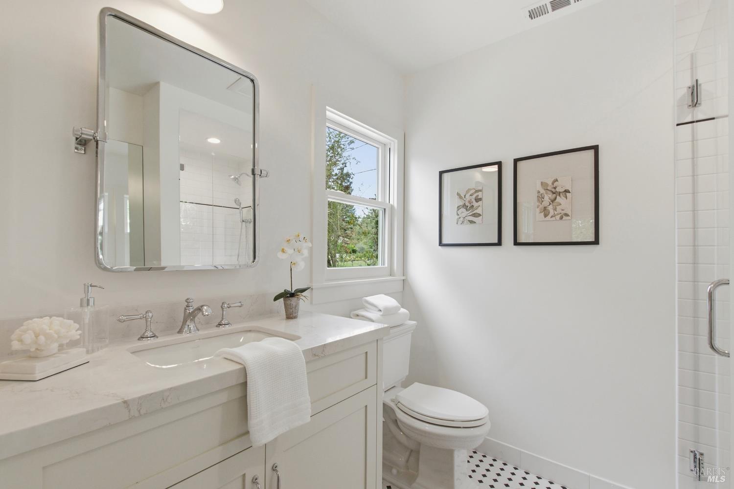 1541 Adams Street St. Helena CA 94574