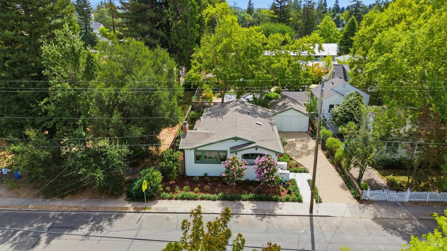 1541 Adams Street St. Helena CA 94574