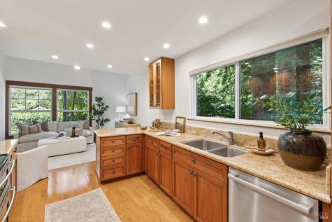 215 Madrone Avenue Larkspur CA 94939
