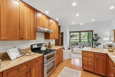 215 Madrone Avenue Larkspur CA 94939
