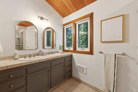 215 Madrone Avenue Larkspur CA 94939