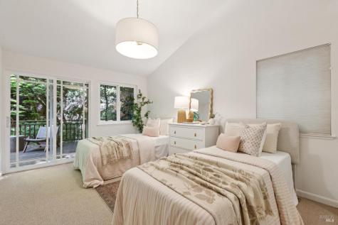 215 Madrone Avenue Larkspur CA 94939