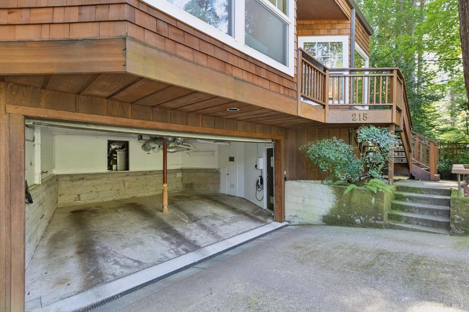 215 Madrone Avenue Larkspur CA 94939