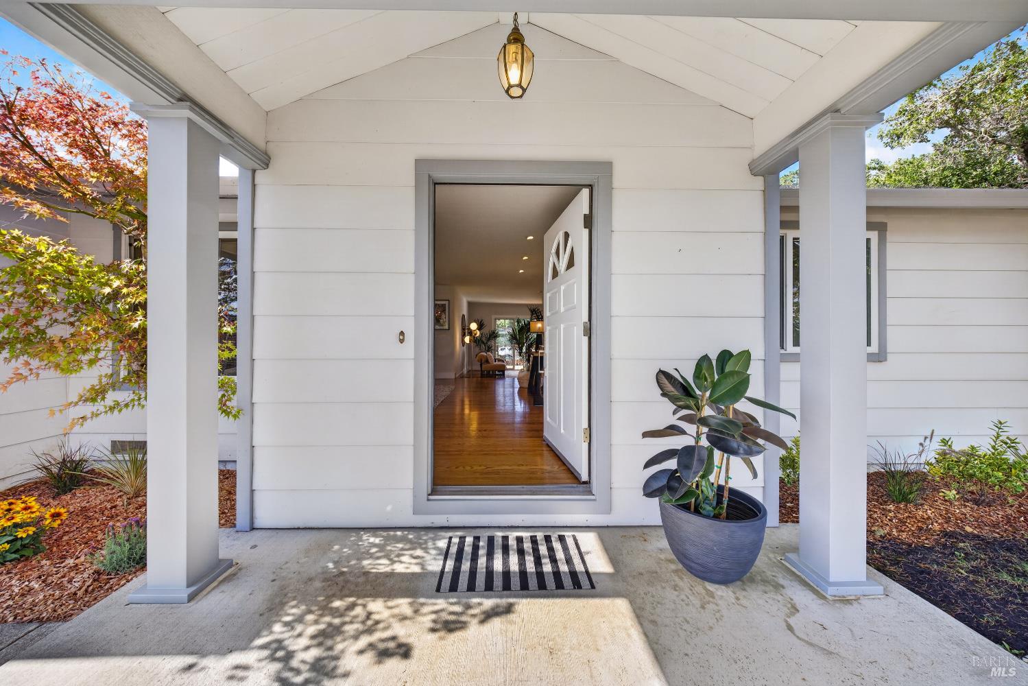 55 La Costa Court Novato CA 94947