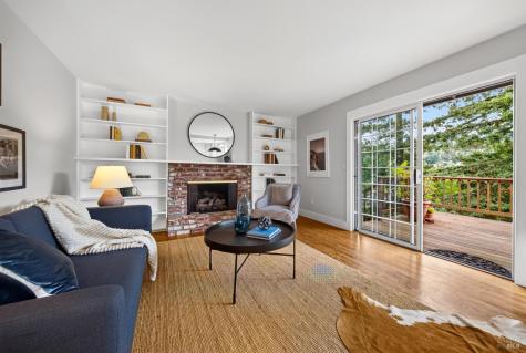 55 La Costa Court Novato CA 94947