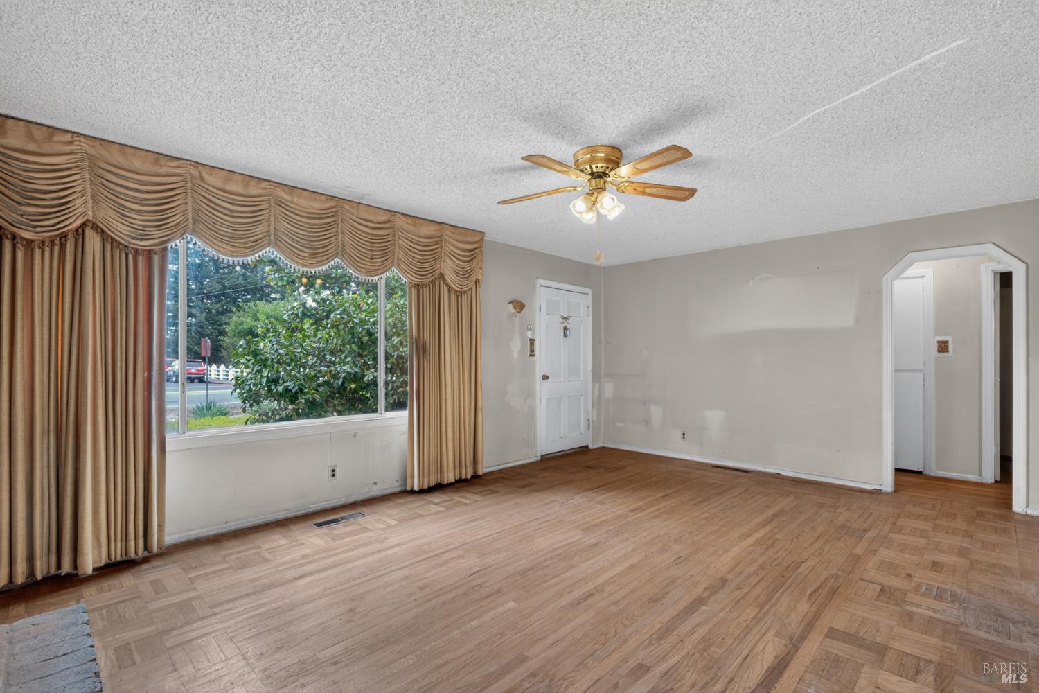 2290 Corby Avenue Santa Rosa CA 95407