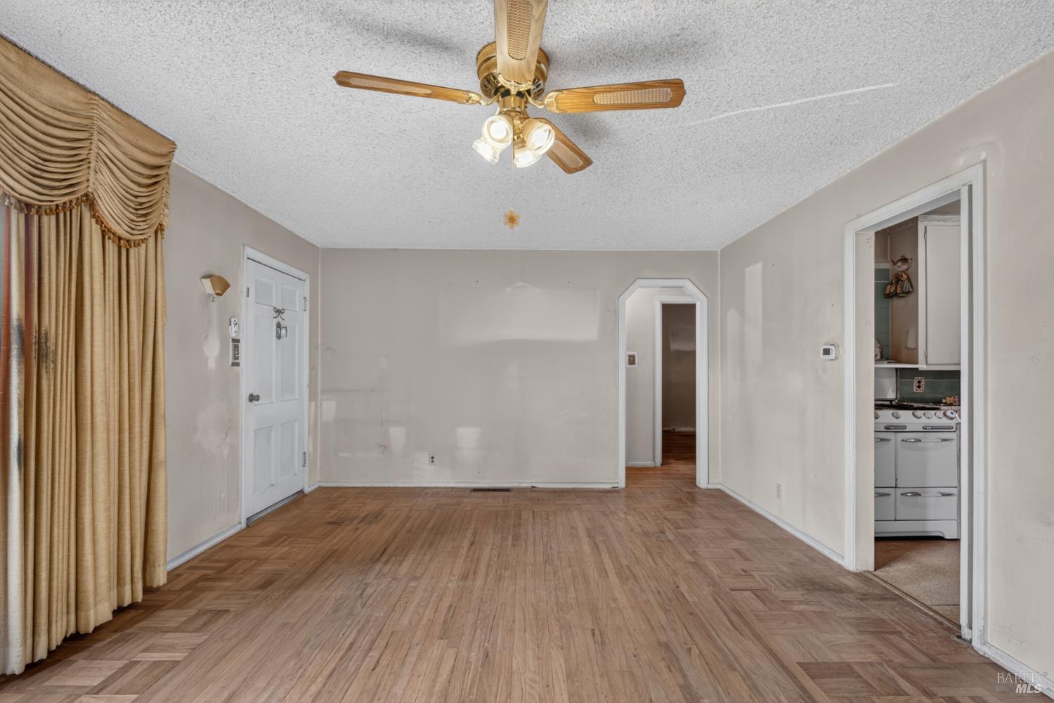2290 Corby Avenue Santa Rosa CA 95407