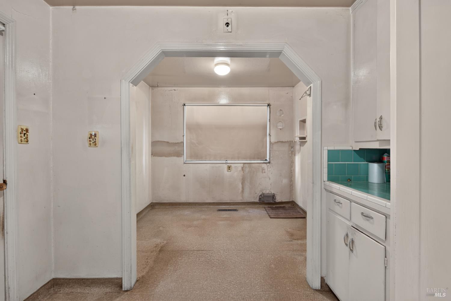 2290 Corby Avenue Santa Rosa CA 95407