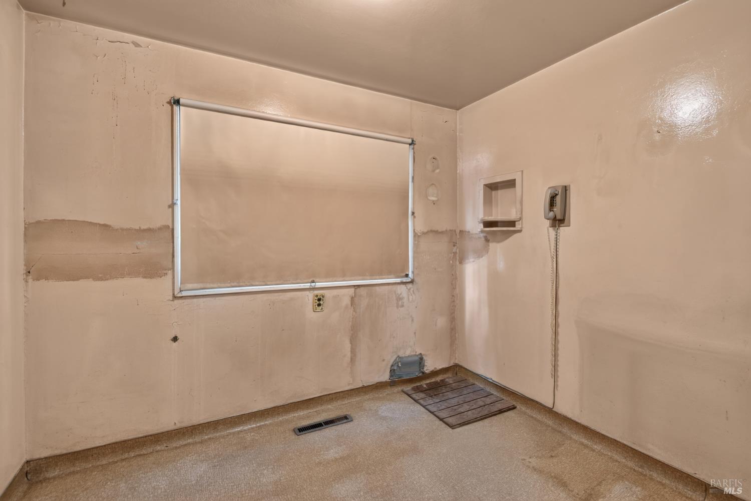 2290 Corby Avenue Santa Rosa CA 95407