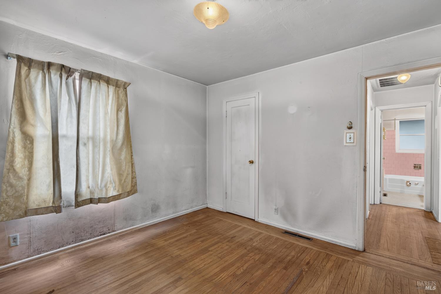 2290 Corby Avenue Santa Rosa CA 95407