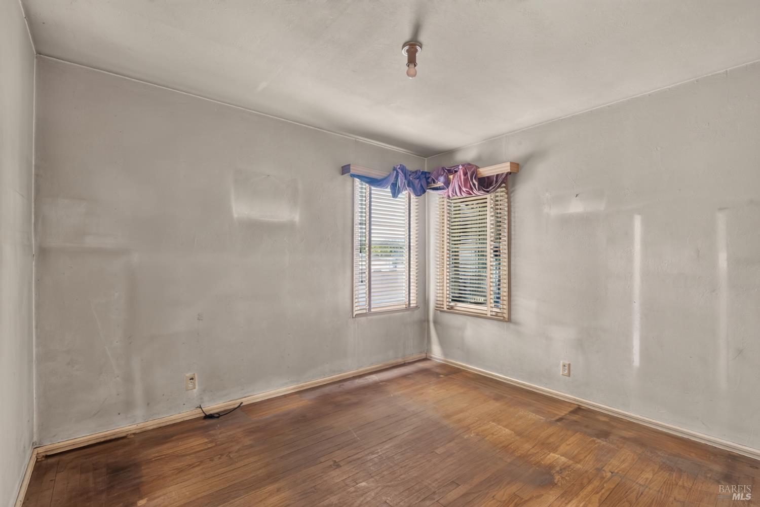 2290 Corby Avenue Santa Rosa CA 95407