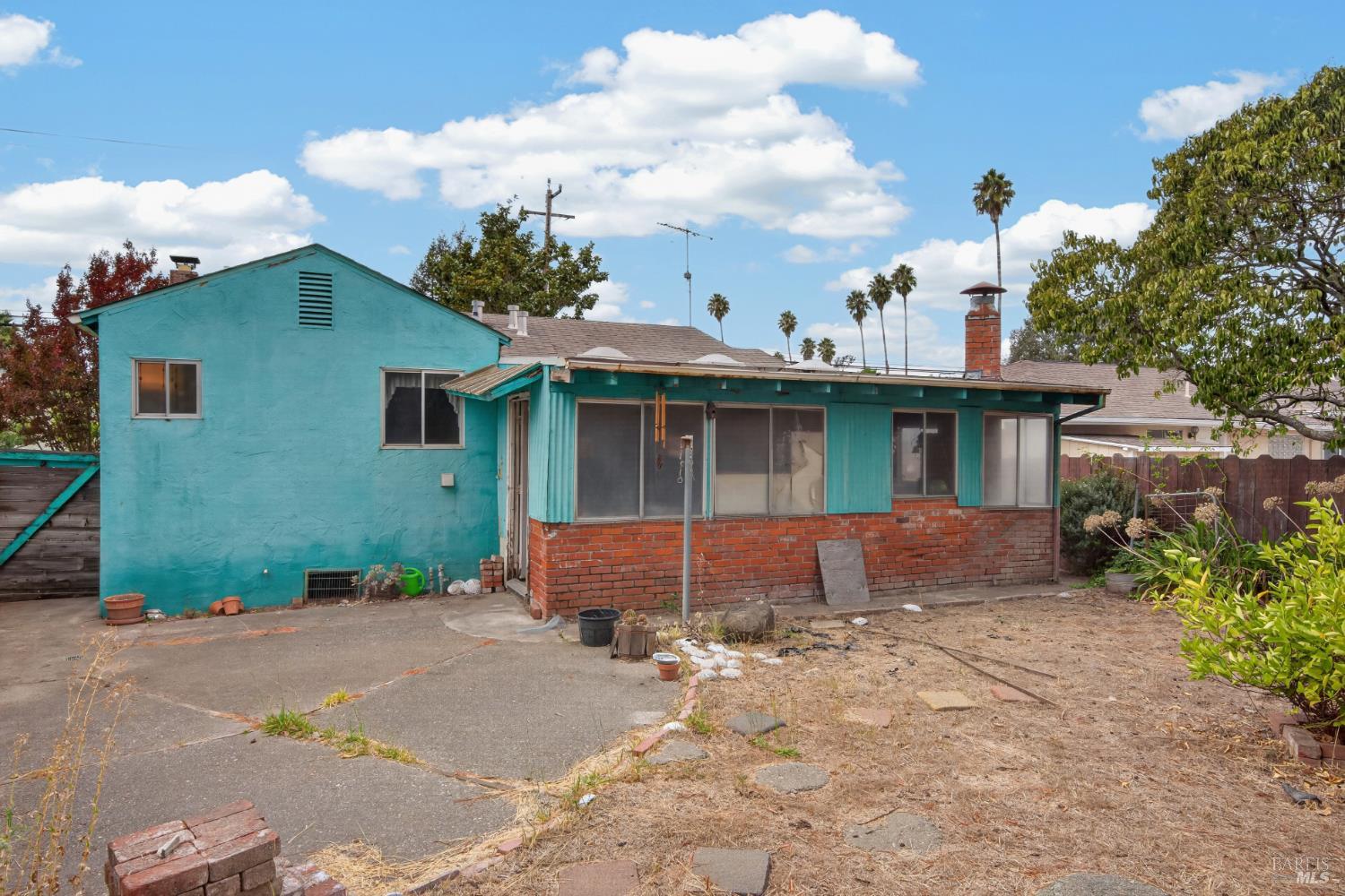 2290 Corby Avenue Santa Rosa CA 95407