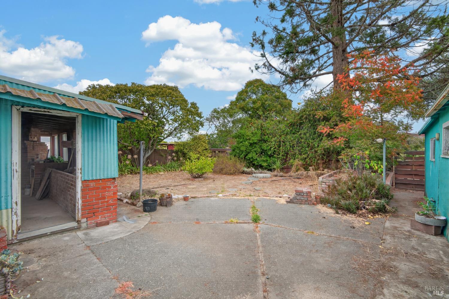 2290 Corby Avenue Santa Rosa CA 95407