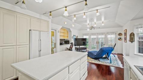 113 Heidi Lane Cloverdale CA 95425