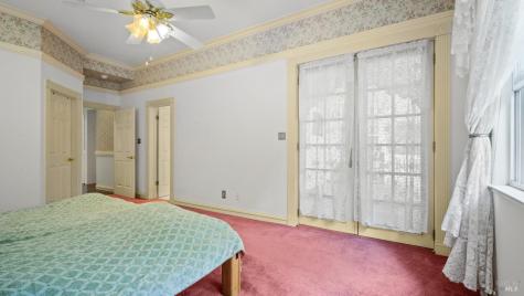 113 Heidi Lane Cloverdale CA 95425