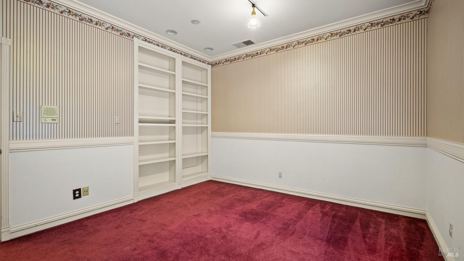 113 Heidi Lane Cloverdale CA 95425