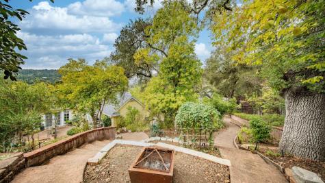 113 Heidi Lane Cloverdale CA 95425