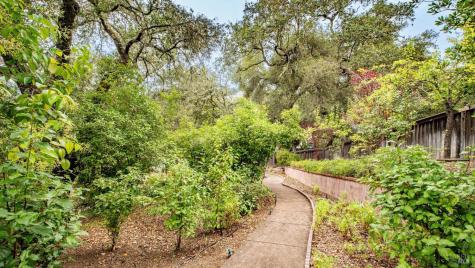 113 Heidi Lane Cloverdale CA 95425
