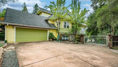 113 Heidi Lane Cloverdale CA 95425