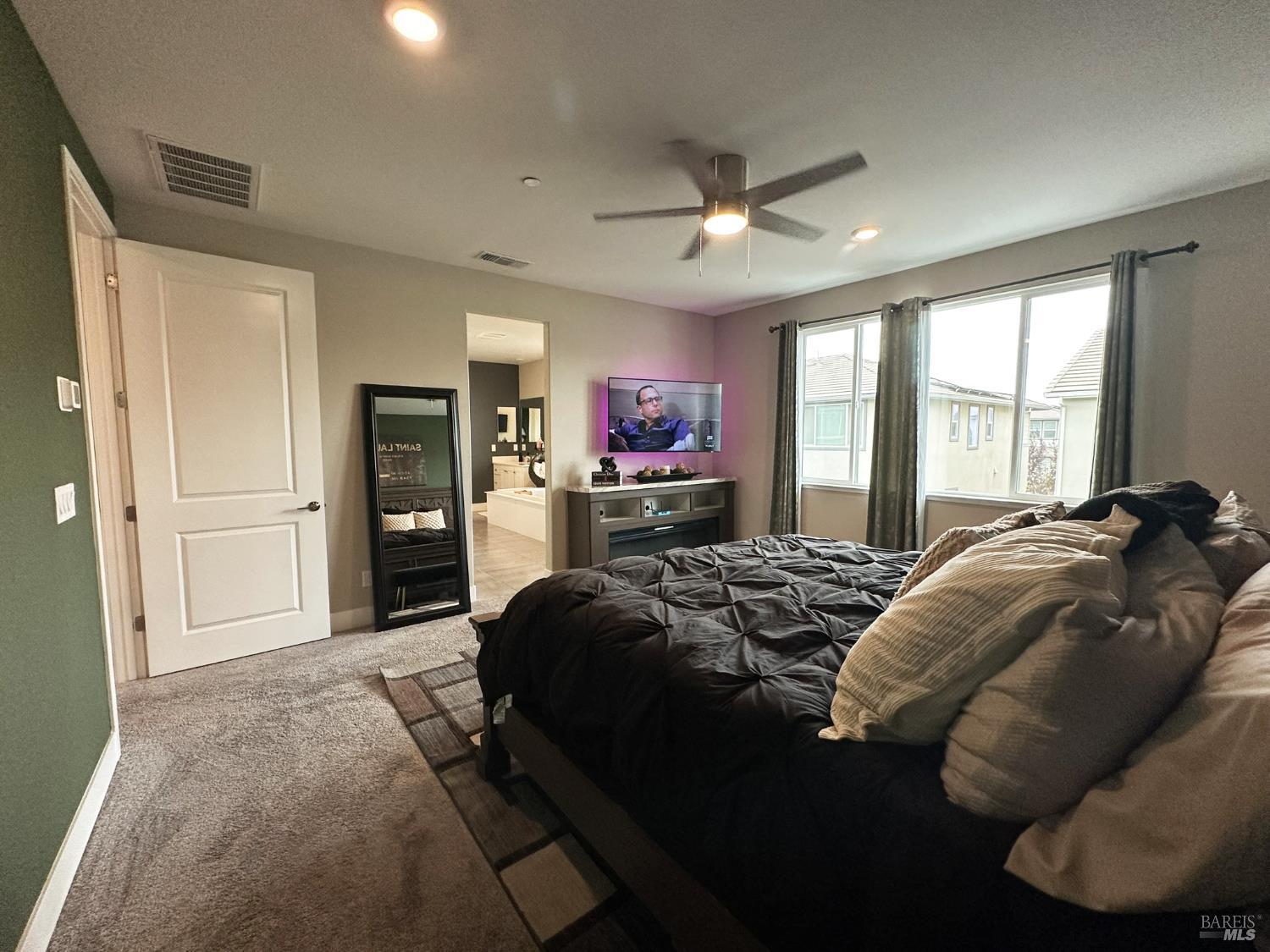 2408 Azure Place Fairfield CA 94533