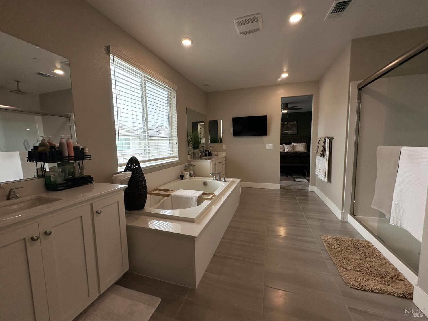 2408 Azure Place Fairfield CA 94533