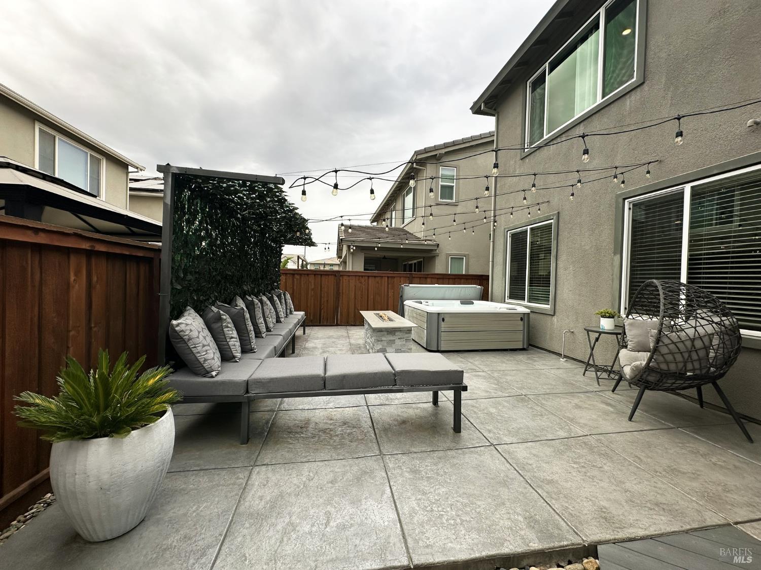 2408 Azure Place Fairfield CA 94533