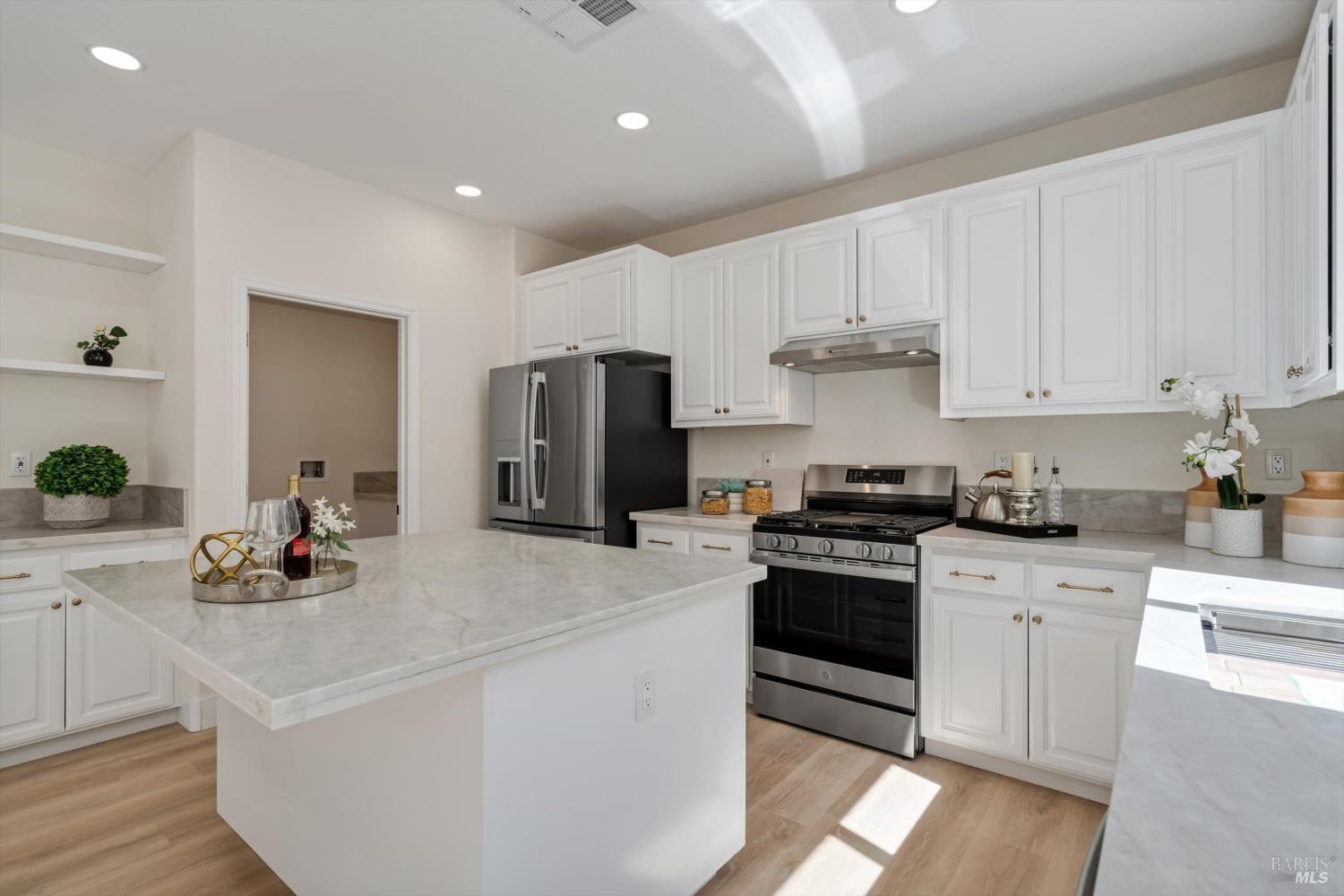 129 Picasso Drive Oakley CA 94561