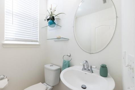 930 Langeburg Street Santa Rosa CA 95407