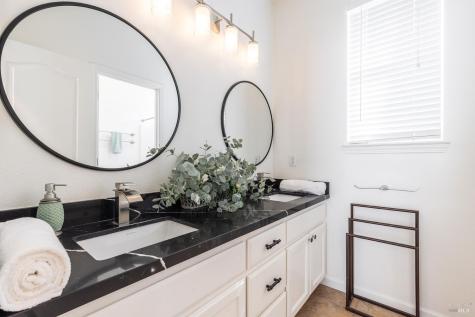 930 Langeburg Street Santa Rosa CA 95407