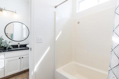 930 Langeburg Street Santa Rosa CA 95407