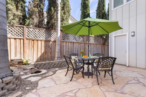 930 Langeburg Street Santa Rosa CA 95407
