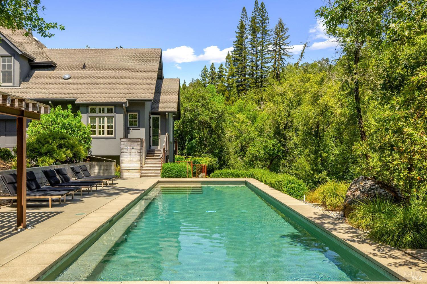 4504 Redwood Road Napa CA 94558