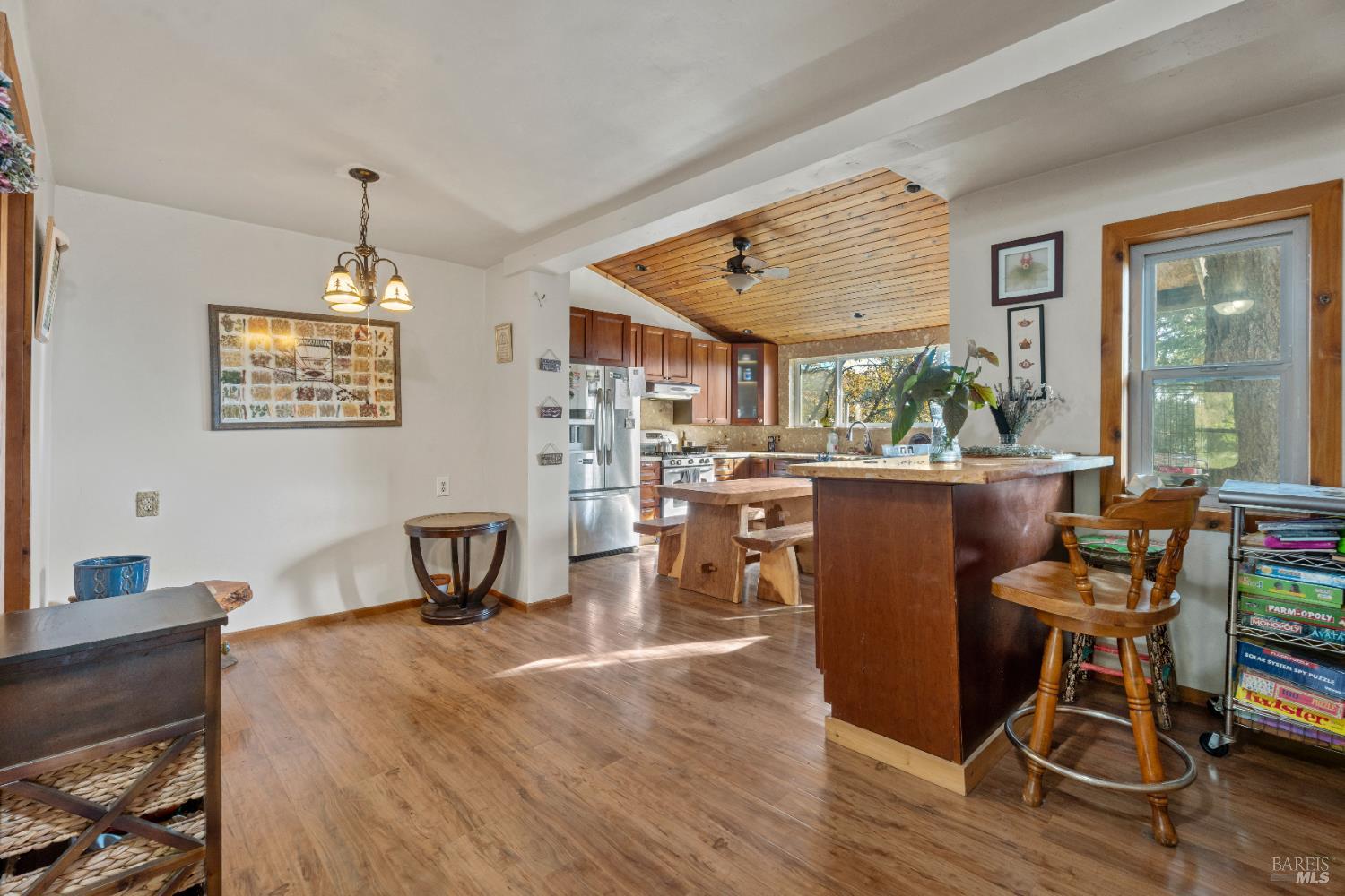 Laytonville CA 95454