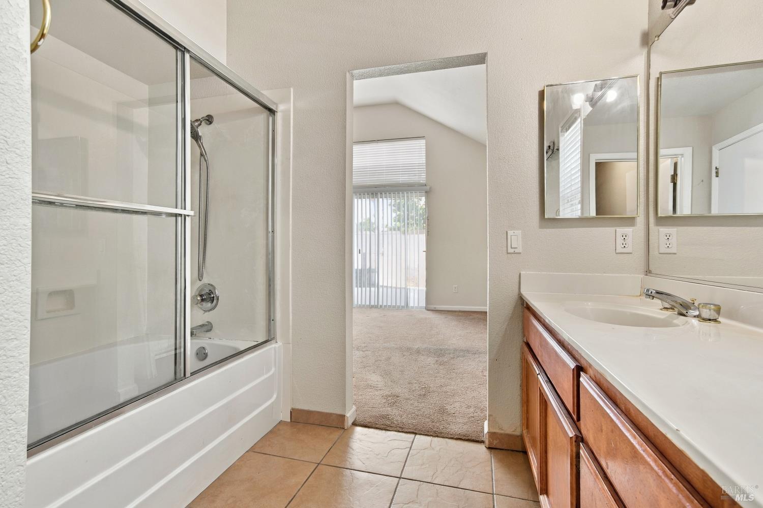 70 Narragansett Court Vallejo CA 94591