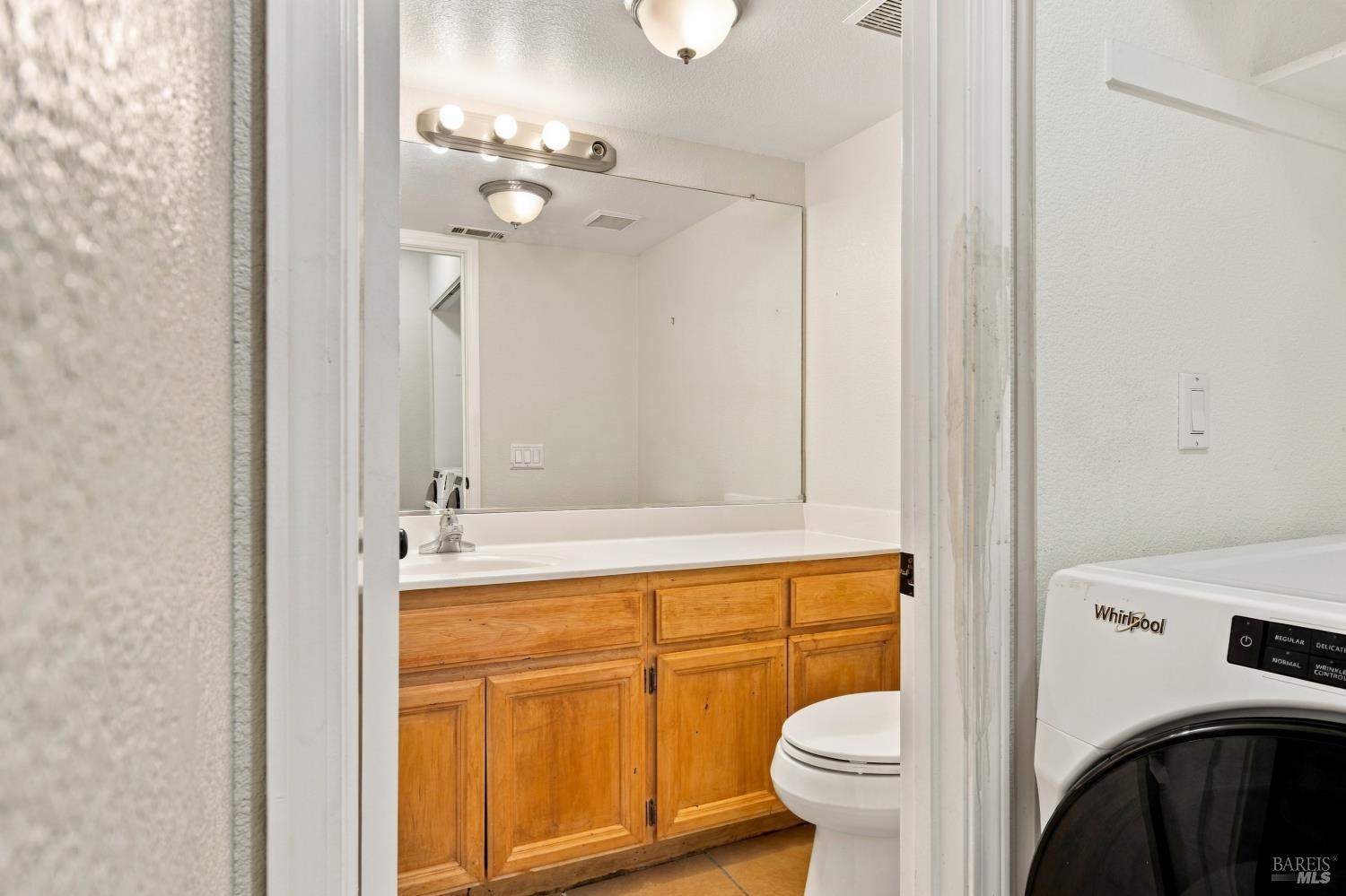 70 Narragansett Court Vallejo CA 94591