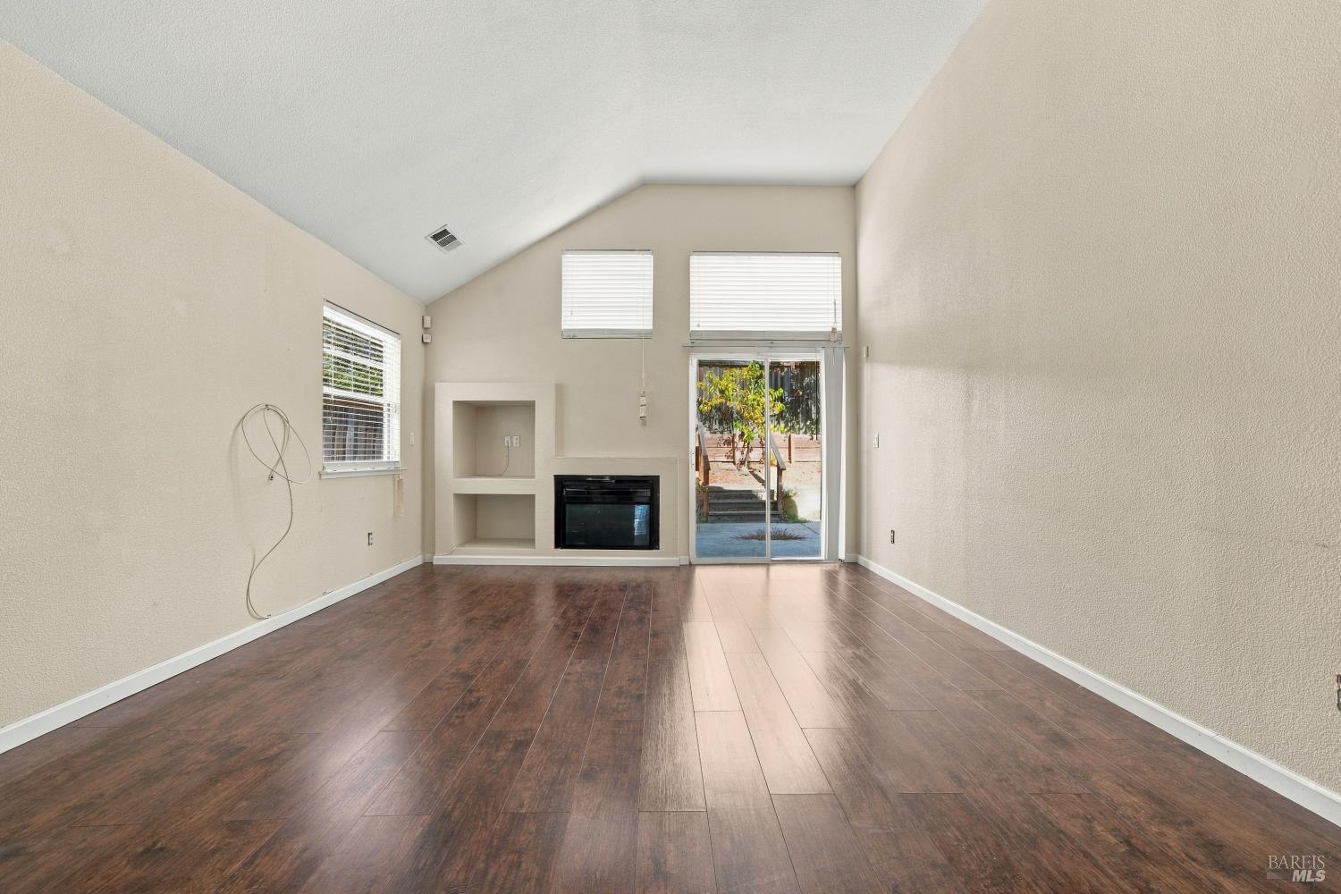 70 Narragansett Court Vallejo CA 94591