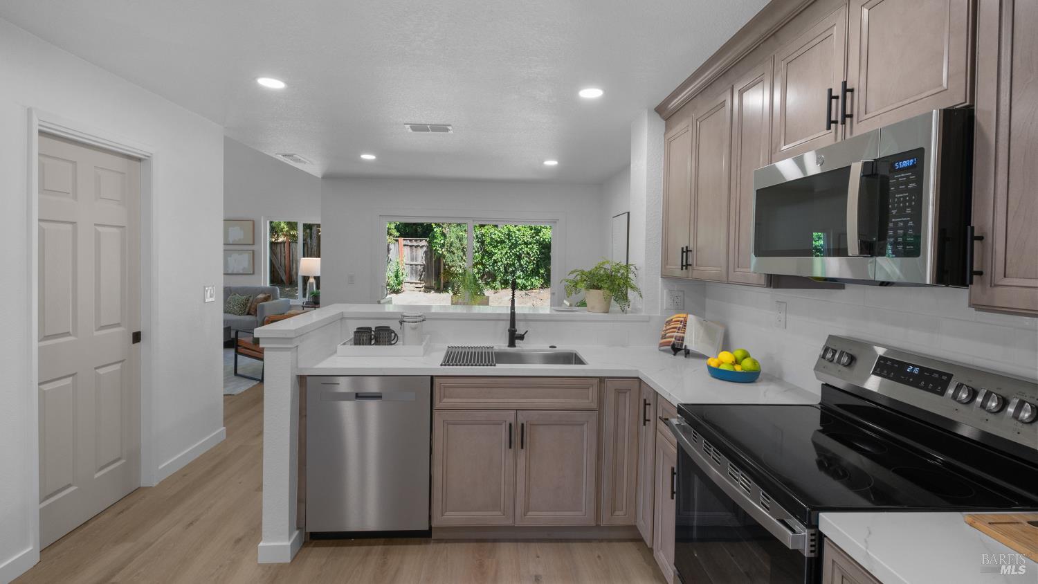 873 Knights Circle Vallejo CA 94591