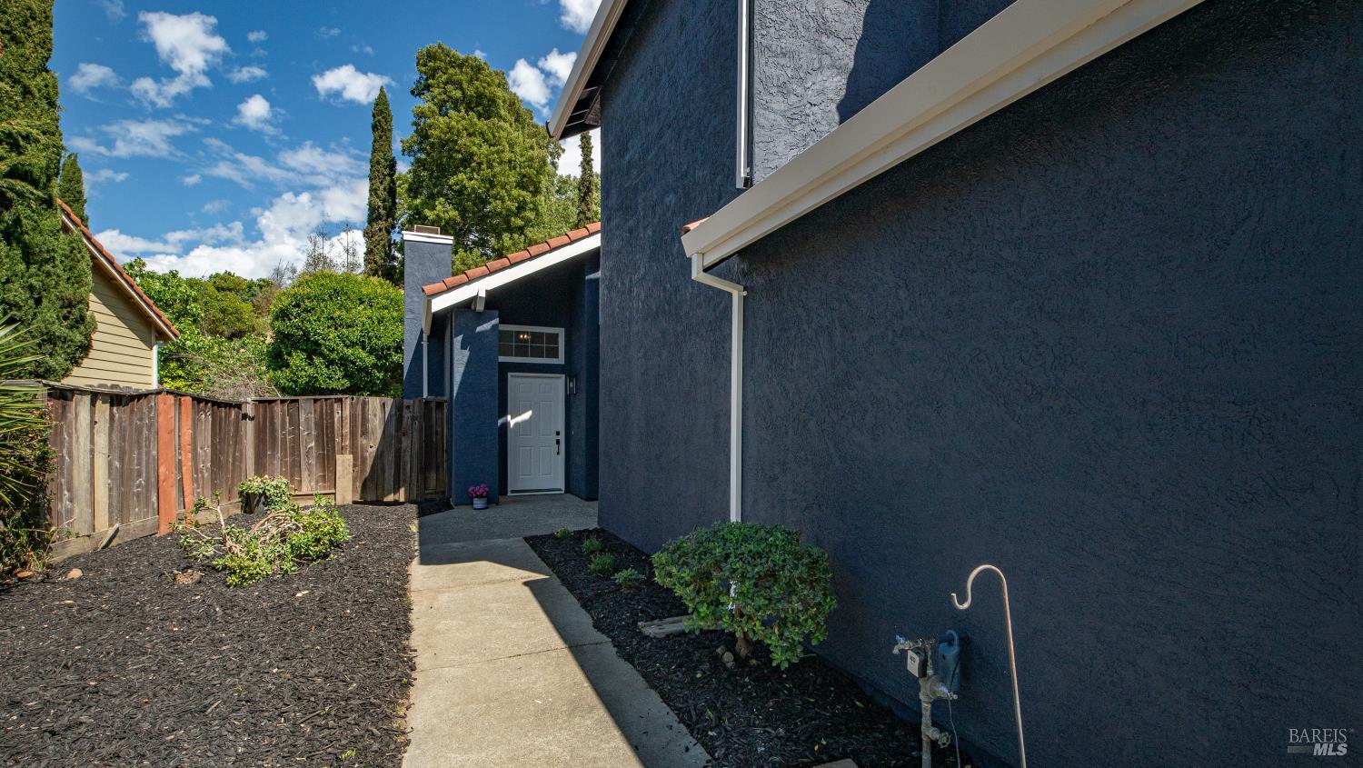 873 Knights Circle Vallejo CA 94591