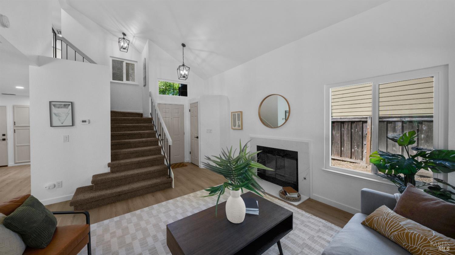873 Knights Circle Vallejo CA 94591