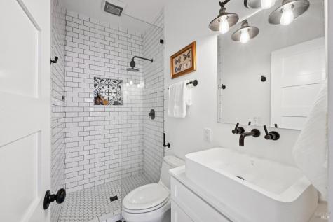216 Olive Street Santa Rosa CA 95401