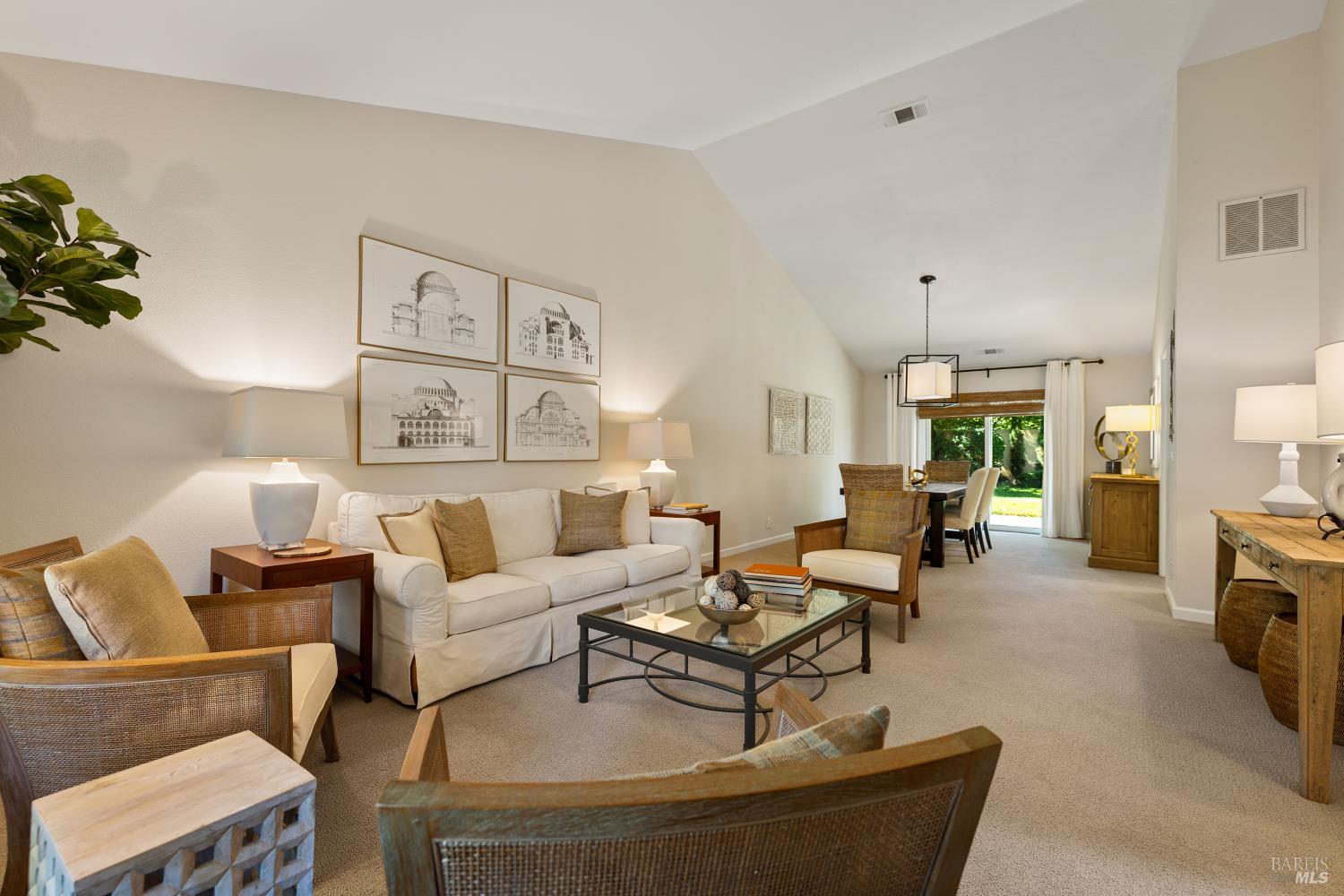 1370 Estates Drive Dixon CA 95620